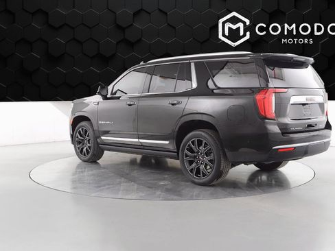Used 2024 GMC Yukon Denali w/ Advanced Technology Package image 5