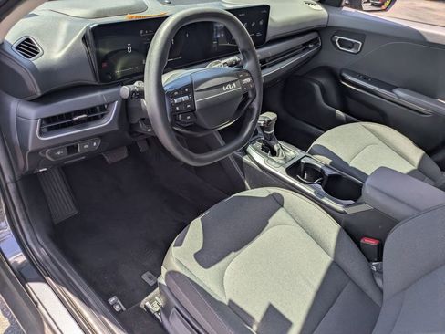 Used 2025 Kia K4 FWD image 17