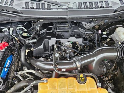 Used 2018 Ford F150 XLT w/ Equipment Group 302A Luxury RWD image 23