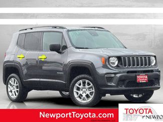 Used 2023 Jeep Renegade Latitude AWD/4WD video 1