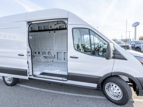 New 2026 Ford Transit 350 148 High Roof AWD image 37