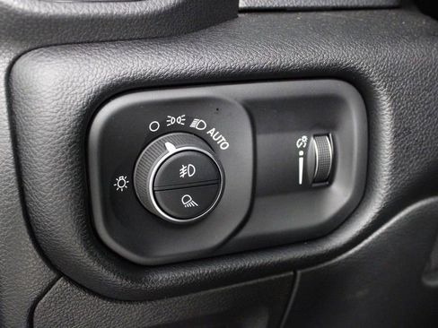 Used 2022 RAM 1500 Big Horn image 18