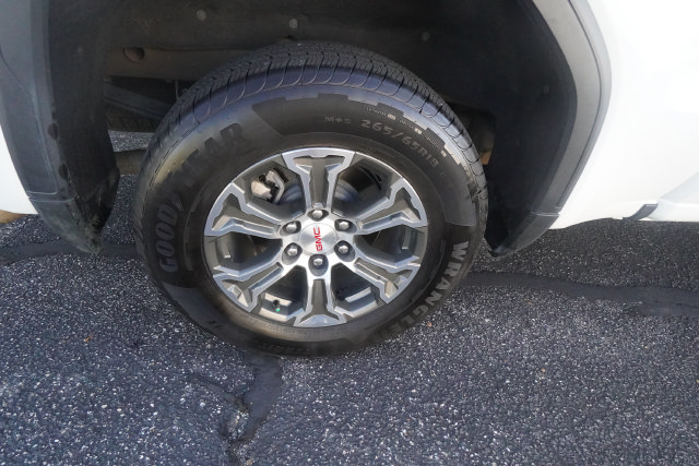 Used 2024 GMC Sierra 1500 SLT RWD image 40