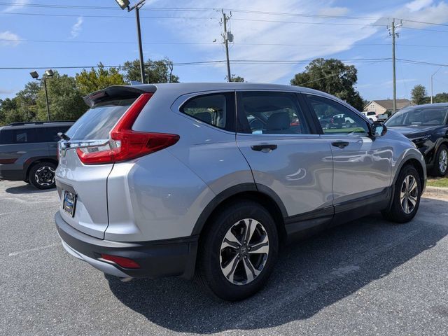 Used 2017 Honda CR-V LX image 3