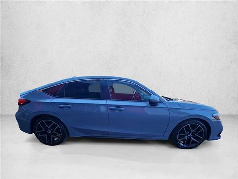 Used 2022 Honda Civic Sport Touring image 4