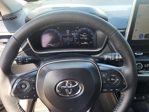 Used 2026 Toyota Corolla Cross XLE w/ Convenience Package AWD/4WD image 16