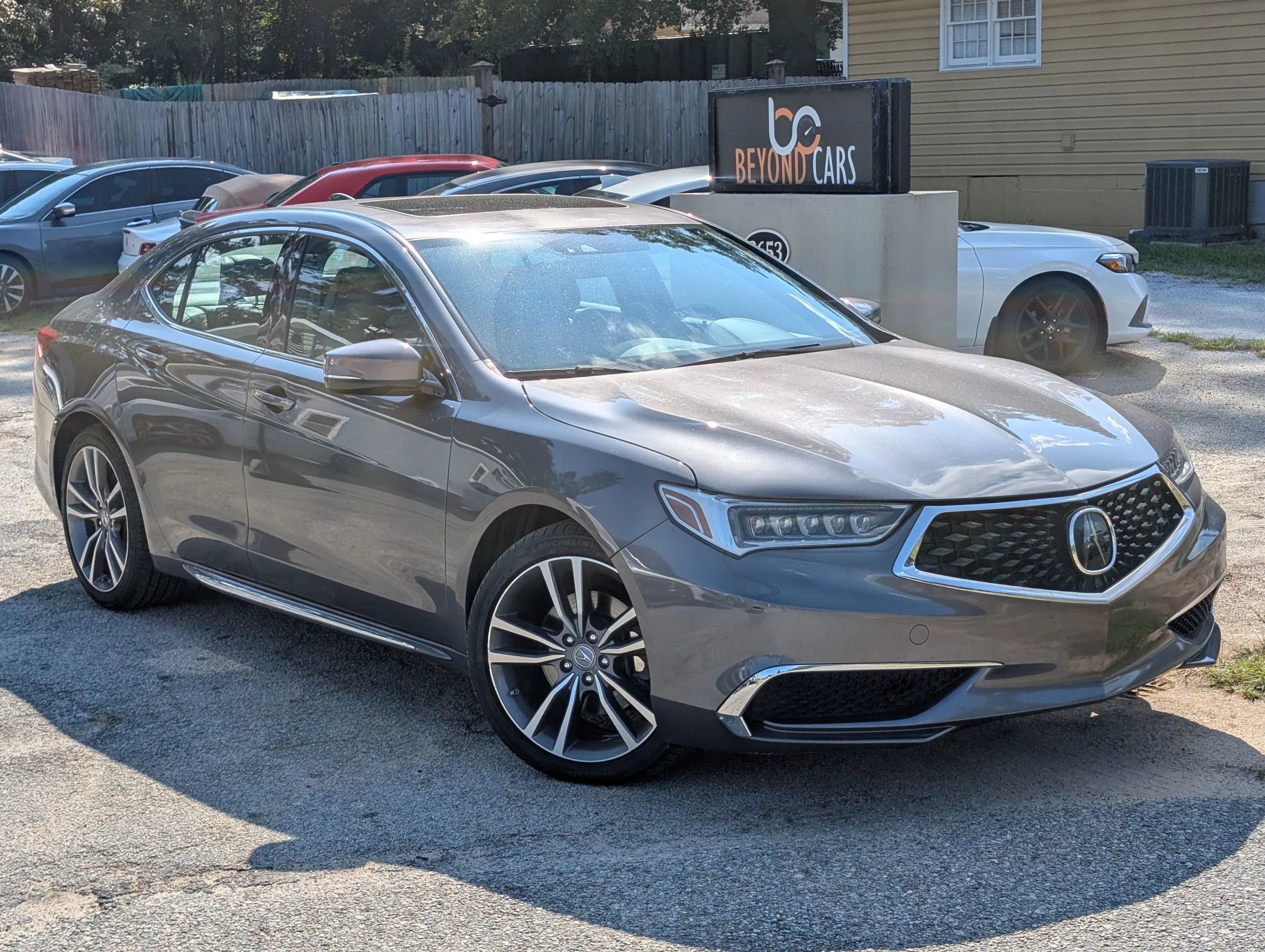 Used 2019 Acura TLX w/ Technology Package FWD image 1