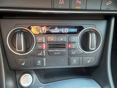 Used 2016 Audi Q3 2.0T Premium Plus image 27