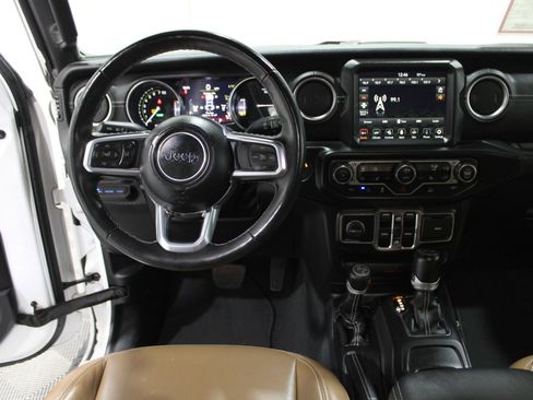 Used 2022 Jeep Wrangler Unlimited Sahara w/ Cold Weather Group image 2