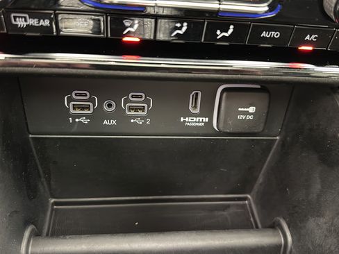 Used 2023 Jeep Grand Cherokee 4WD 4xe image 22