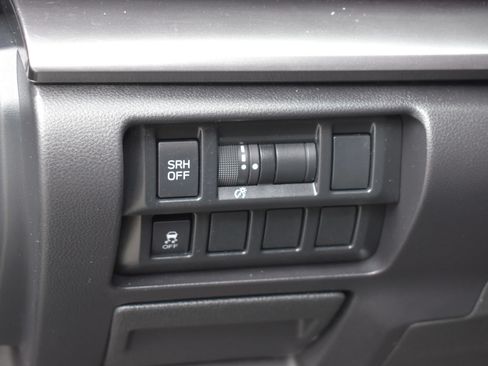Used 2019 Subaru Impreza 2.0i Limited AWD/4WD image 20