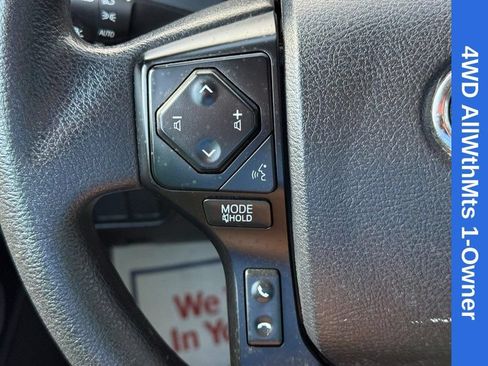 Used 2023 Toyota Tacoma SR AWD/4WD image 20