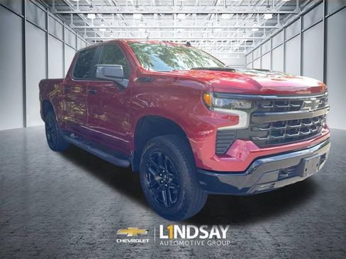 Certified 2025 Chevrolet Silverado 1500 LT Trail Boss w/ Dark Appearance Package AWD/4WD image 2