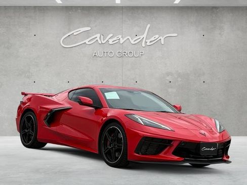 Used 2025 Chevrolet Corvette Stingray Preferred Cpe w/ Z51 Performance Package image 2