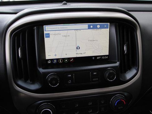 Used 2021 GMC Canyon Denali image 32