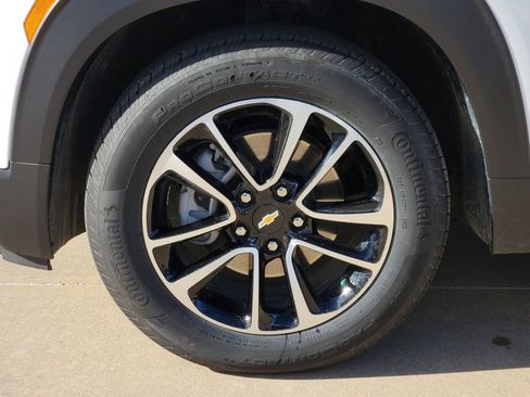 New 2026 Chevrolet TrailBlazer LT w/ Driver Confidence Package image 9
