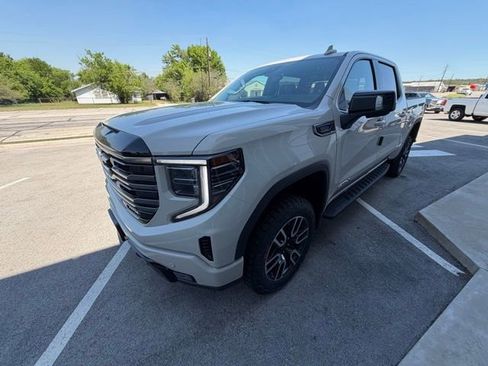 New 2026 GMC Sierra 1500 AT4 image 10