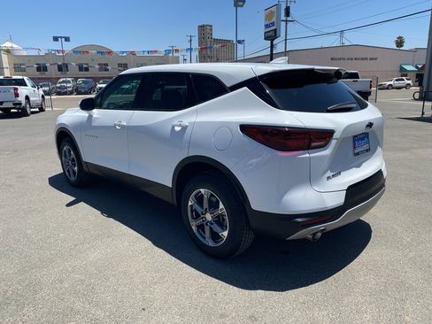 Used 2023 Chevrolet Blazer LT image 10