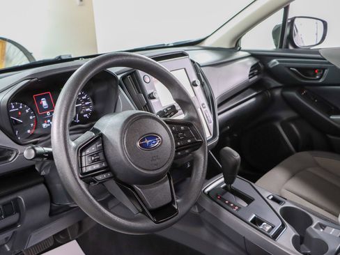 Used 2024 Subaru Crosstrek 2.0i image 22