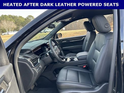 Used 2024 GMC Acadia Elevation image 4