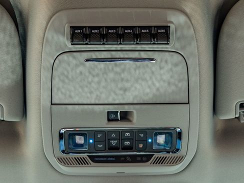 Used 2024 Ford F250 Lariat w/ Lariat Ultimate Package image 29