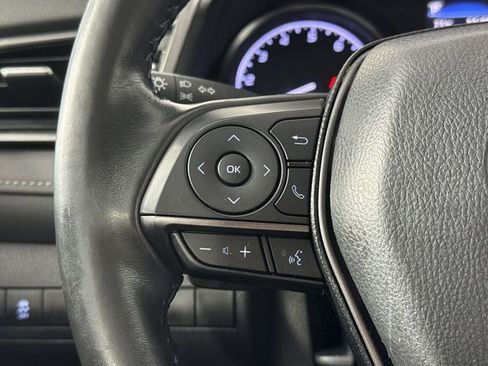 Used 2024 Toyota Camry SE image 21