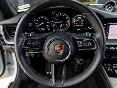 Certified 2022 Porsche 911 Carrera image 29