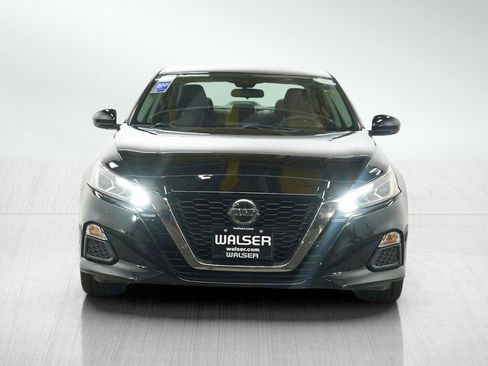 Used 2020 Nissan Altima 2.5 SR w/ Premium Package AWD/4WD image 8