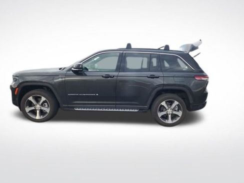 Used 2024 Jeep Grand Cherokee Limited 4xe w/ Trailer Tow Package image 10