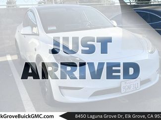 Used 2023 Tesla Model Y Long Range AWD/4WD video 1