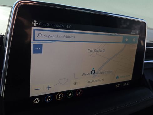 Used 2021 GMC Yukon SLT w/ SLT Luxury Plus Package image 18