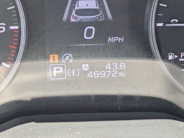 Used 2025 Subaru Crosstrek 2.5i Premium AWD/4WD image 27