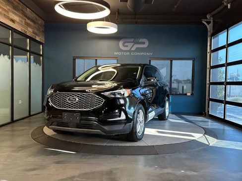 Used 2023 Ford Edge SEL AWD/4WD image 7