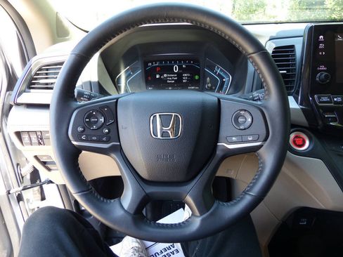 Used 2024 Honda Odyssey EX-L image 24