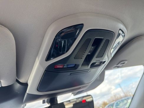 Certified 2025 Subaru Outback Limited image 23