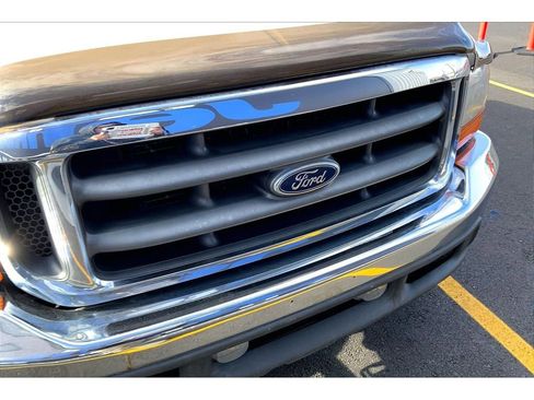 Used 2001 Ford F250 Lariat AWD/4WD image 30