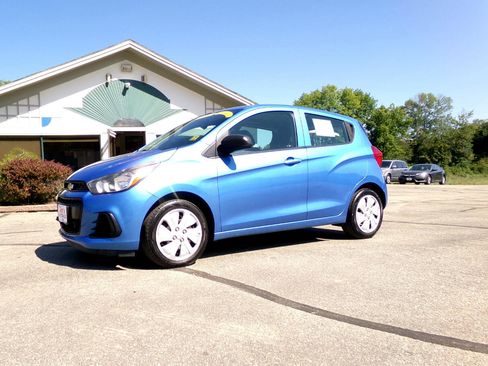 Used 2016 Chevrolet Spark LS image 2