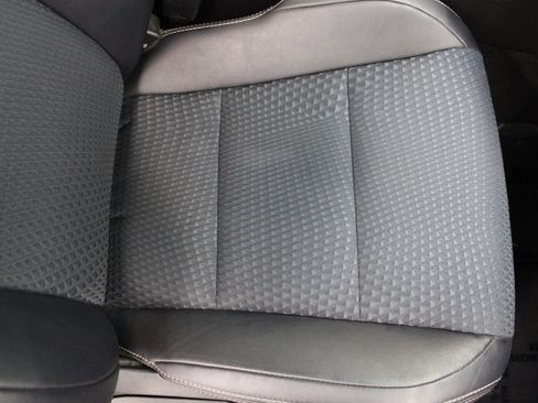 Used 2014 Toyota Camry SE image 28