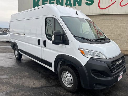 Used 2023 RAM ProMaster 2500 image 2