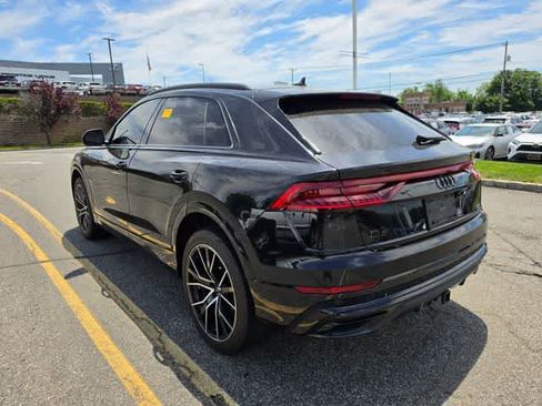 Used 2020 Audi Q8 Premium Plus w/ Premium Plus Package AWD/4WD image 6