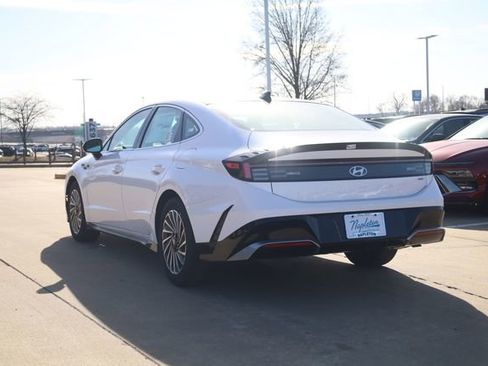 New 2026 Hyundai Sonata SEL FWD image 6