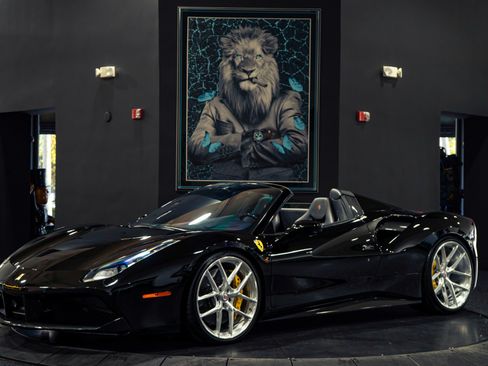 Used 2016 Ferrari 488 Spider RWD image 1