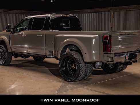 Used 2026 Ford F450 Platinum AWD/4WD image 7