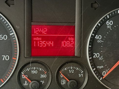 Used 2009 Volkswagen Jetta S image 19