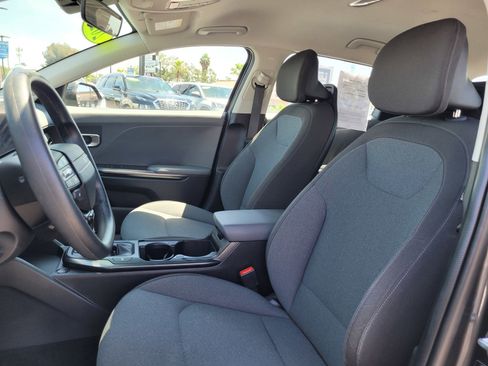 Used 2025 Kia K4 LXS FWD image 10