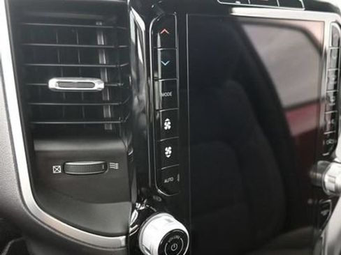 Used 2025 RAM 1500 Big Horn AWD/4WD image 24