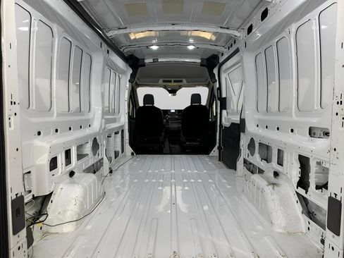 Used 2020 Ford Transit 250 Medium Roof AWD image 14