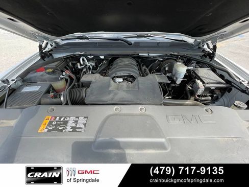 Used 2018 GMC Yukon Denali w/ Open Road Package AWD/4WD image 33