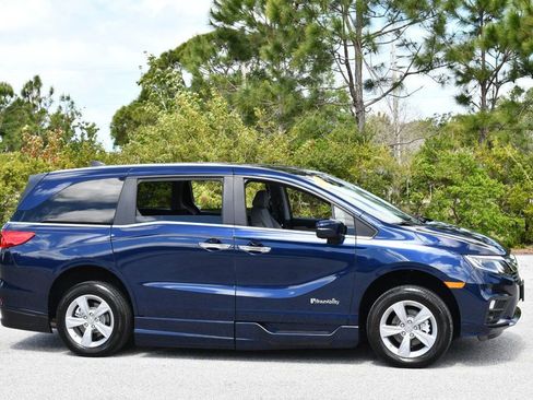 Used 2019 Honda Odyssey EX image 12