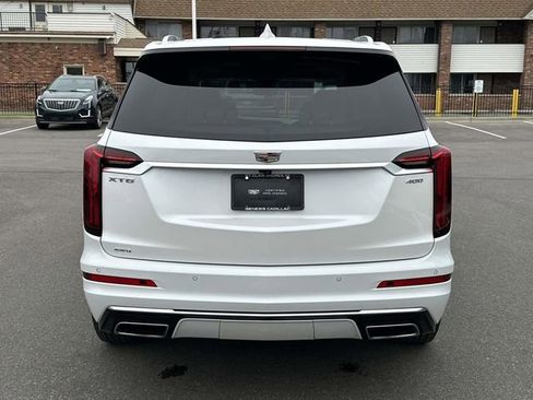 Certified 2024 Cadillac XT6 Premium Luxury w/ Technology Package AWD/4WD image 7